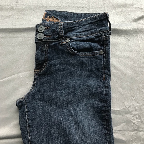 Kut from the Kloth cropped jeans - Picture 4 of 8